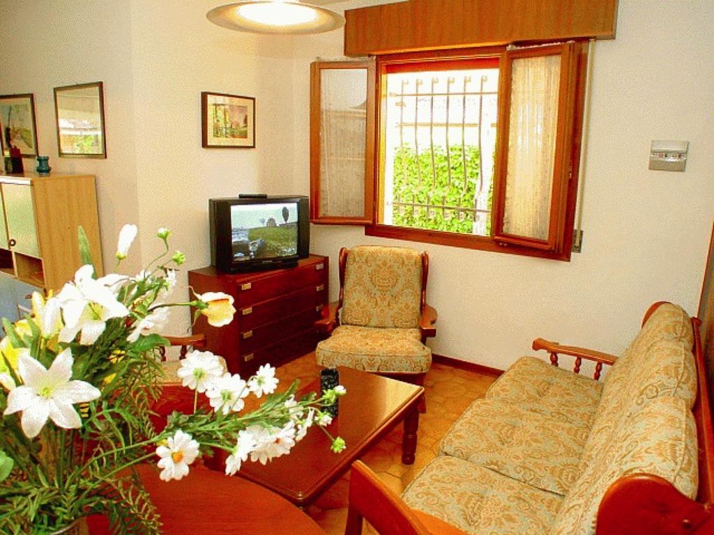 Lignano Riviera With Fireplace & Air Conditioning ลินญาโน ซับเบียโดโร ภายนอก รูปภาพ